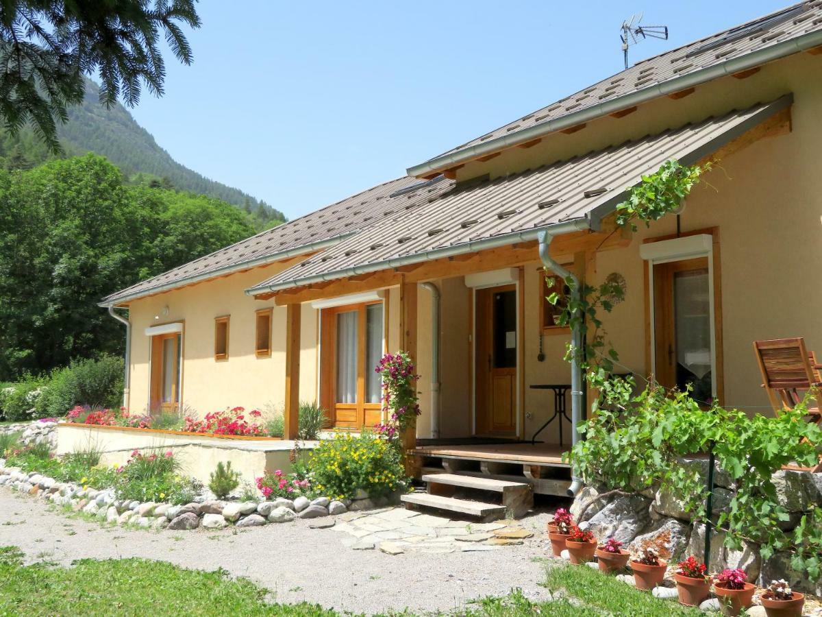 Chambres D'Hotes La Pierre D'Oran LʼArgentière-la-Bessée Kültér fotó